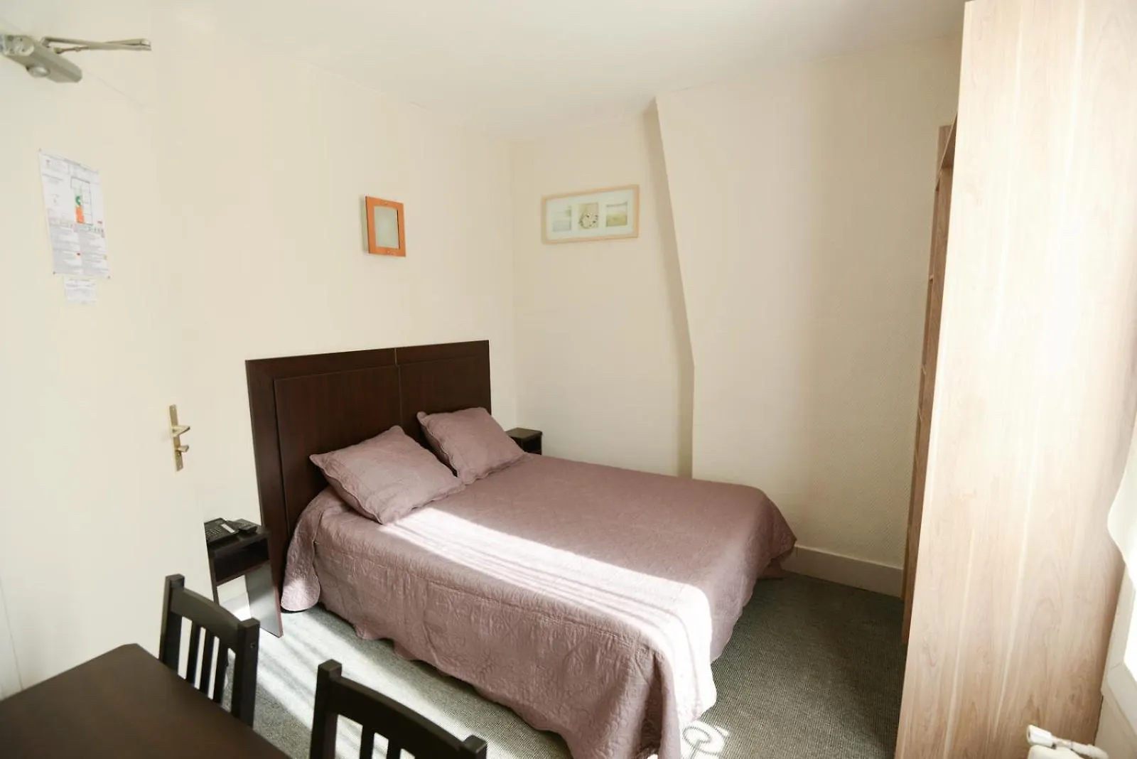Hotel Wattignies Paris 0*,  Frankrig